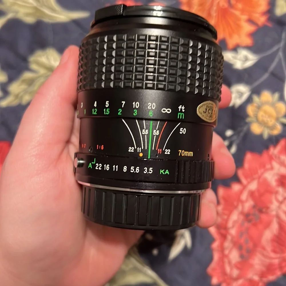 Vintage Ozunon MC Auto Zoom 35-70mm Camera Lens with Case - TESTED
